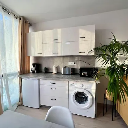 Ap Julia Costa Adeje (Tenerife)